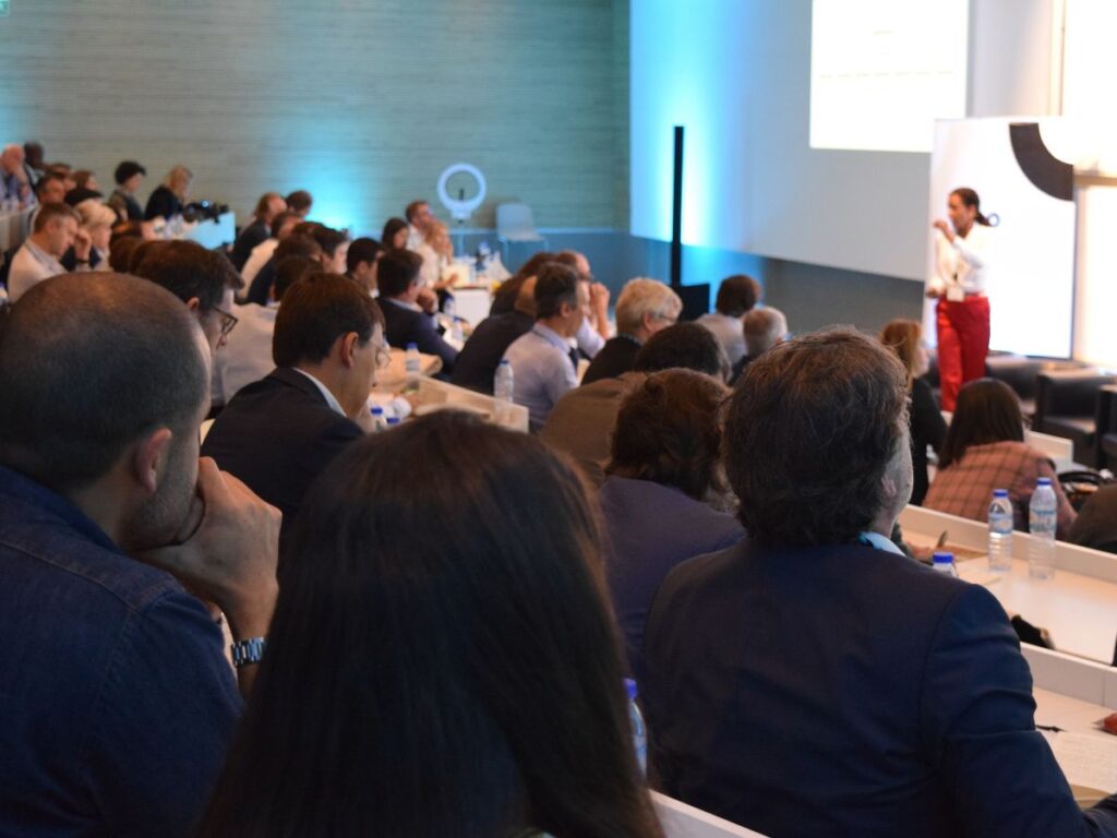 venda baseado em valor de Helga ao lead-results.com